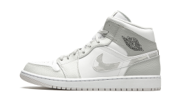 Tênis Jordan branco e cinza